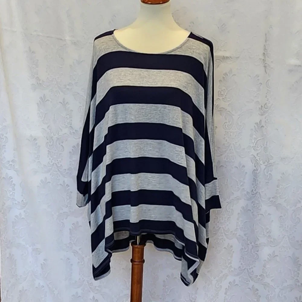 Honeyme Gray and Navy Striped Dolman Sleeve Tunic